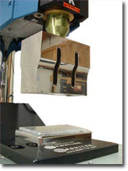 Encapsulación de monedas y tarjetas mediante soldadores ultrasónicos