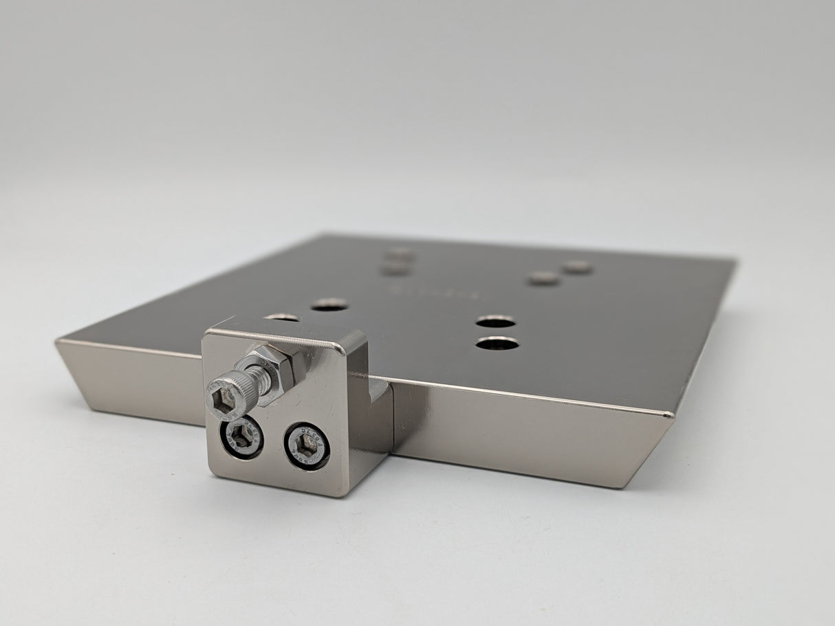Male Dovetail
